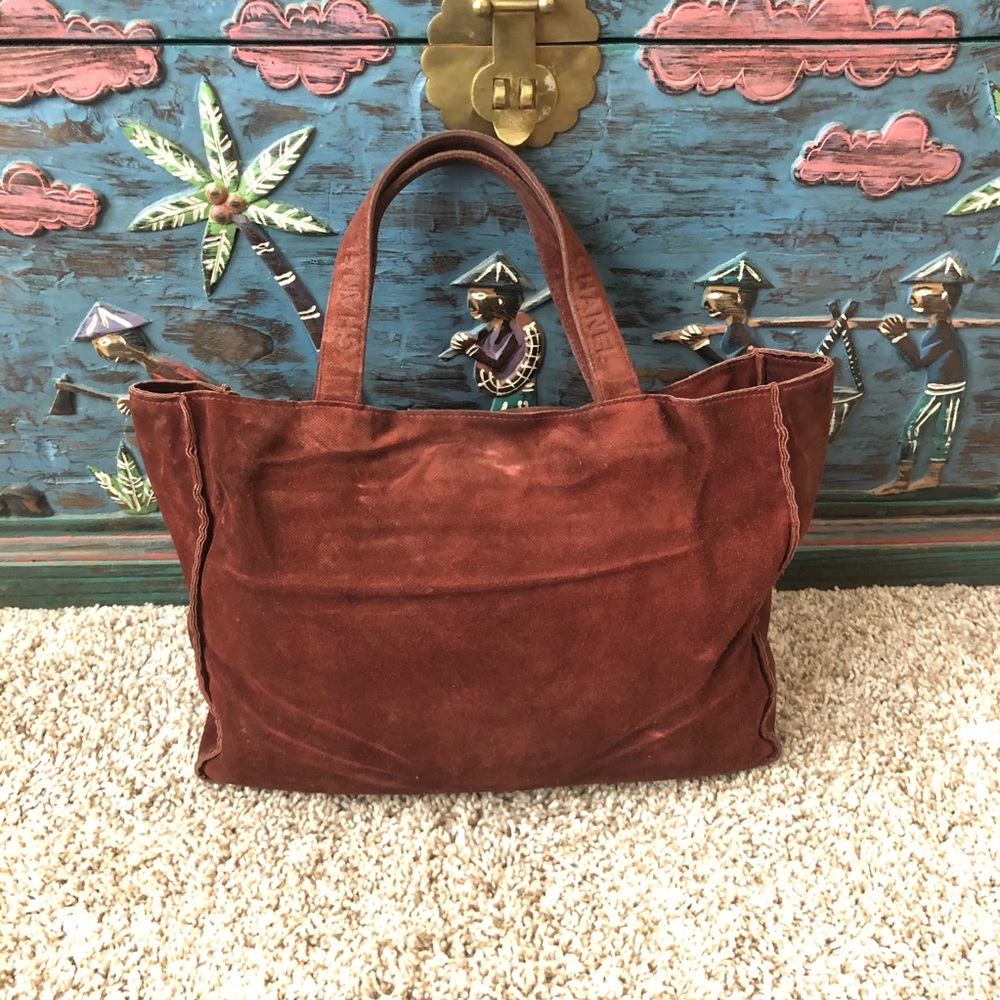 AUTHENTIC CHANEL VINTAGE